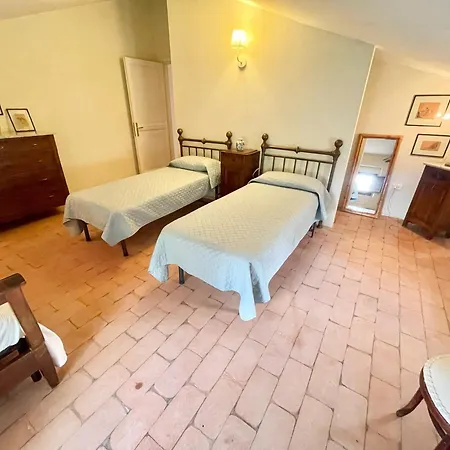 Fantastic Panoramic Views - Exc Villa, Pool Grounds - Pool House - 11 Guests Spolète