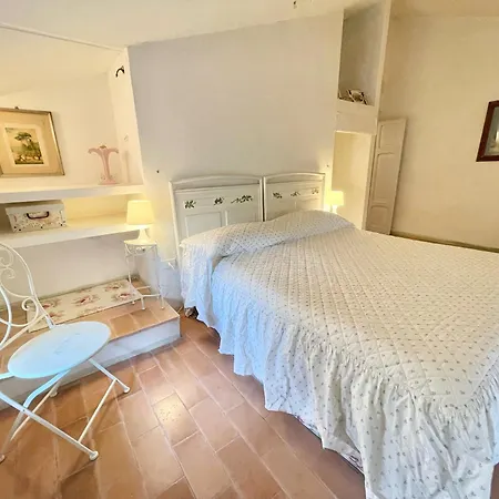 Fantastic Panoramic Views - Exc Villa, Pool Grounds - Pool House - 11 Guests * Spoleto