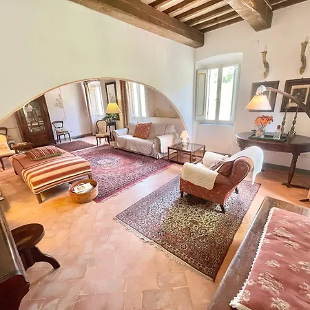 Fantastic Panoramic Views - Exc Villa, Pool Grounds - Pool House - 11 Guests Spolète