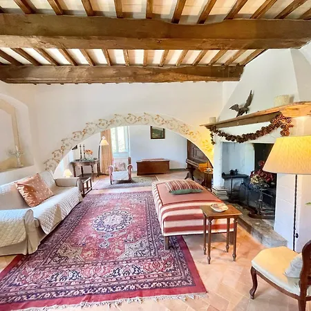 Fantastic Panoramic Views - Exc Villa, Pool Grounds - Pool House - 11 Guests Spoleto
